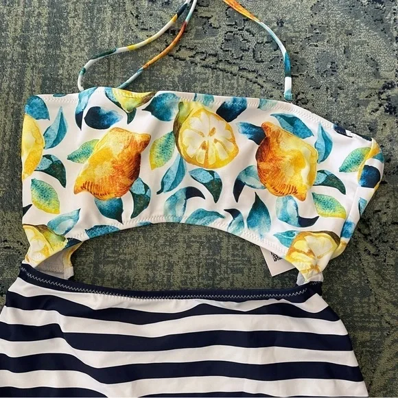 Cupshe Swimsuit M - Picture 3 of 5